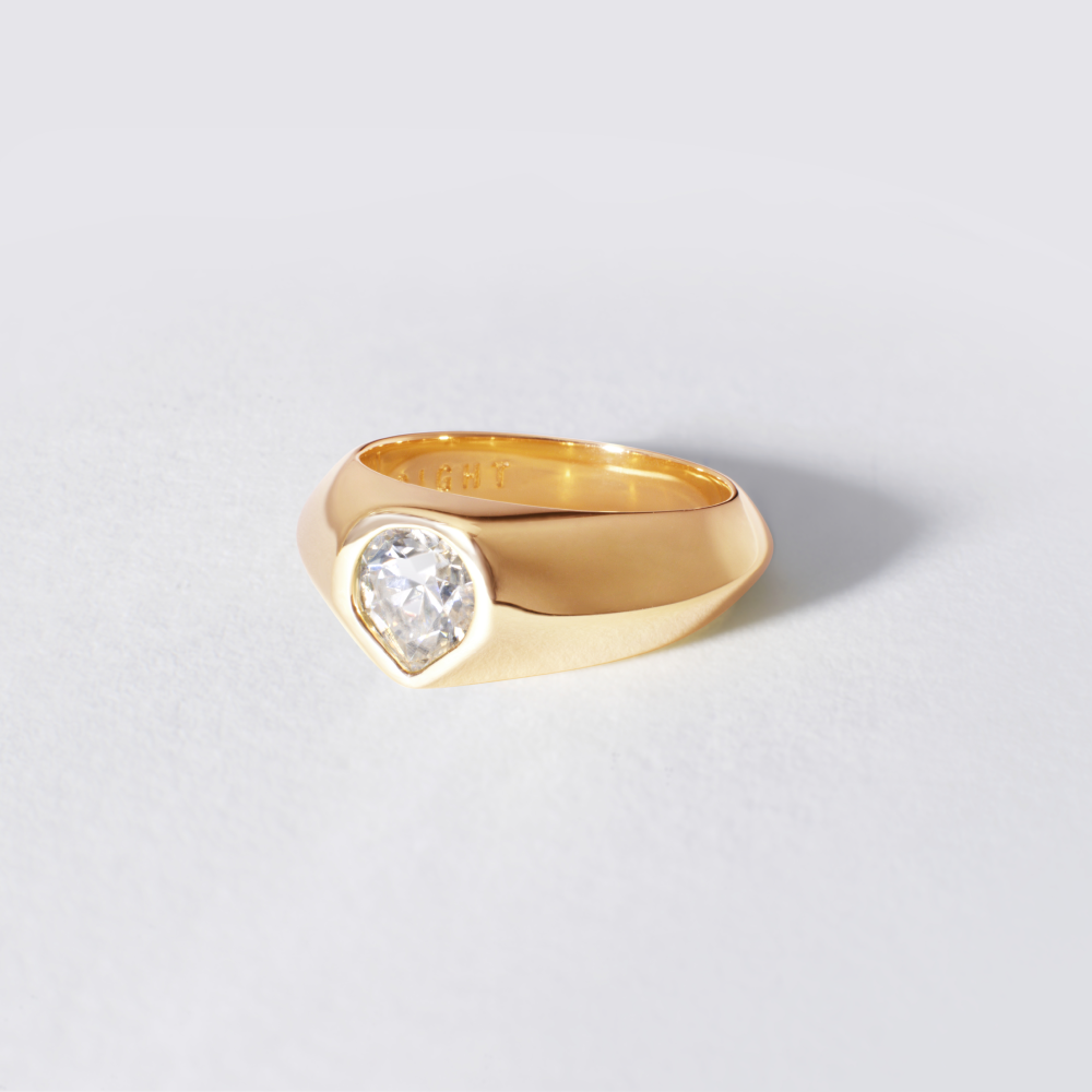 Signet Ring with Lab-Grown Diamond